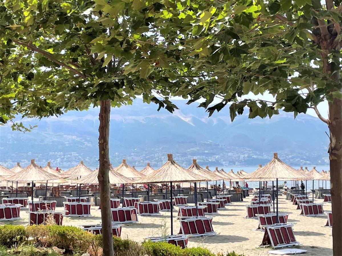 Sky & Sea Viewing Apartment Vlorë Exterior foto