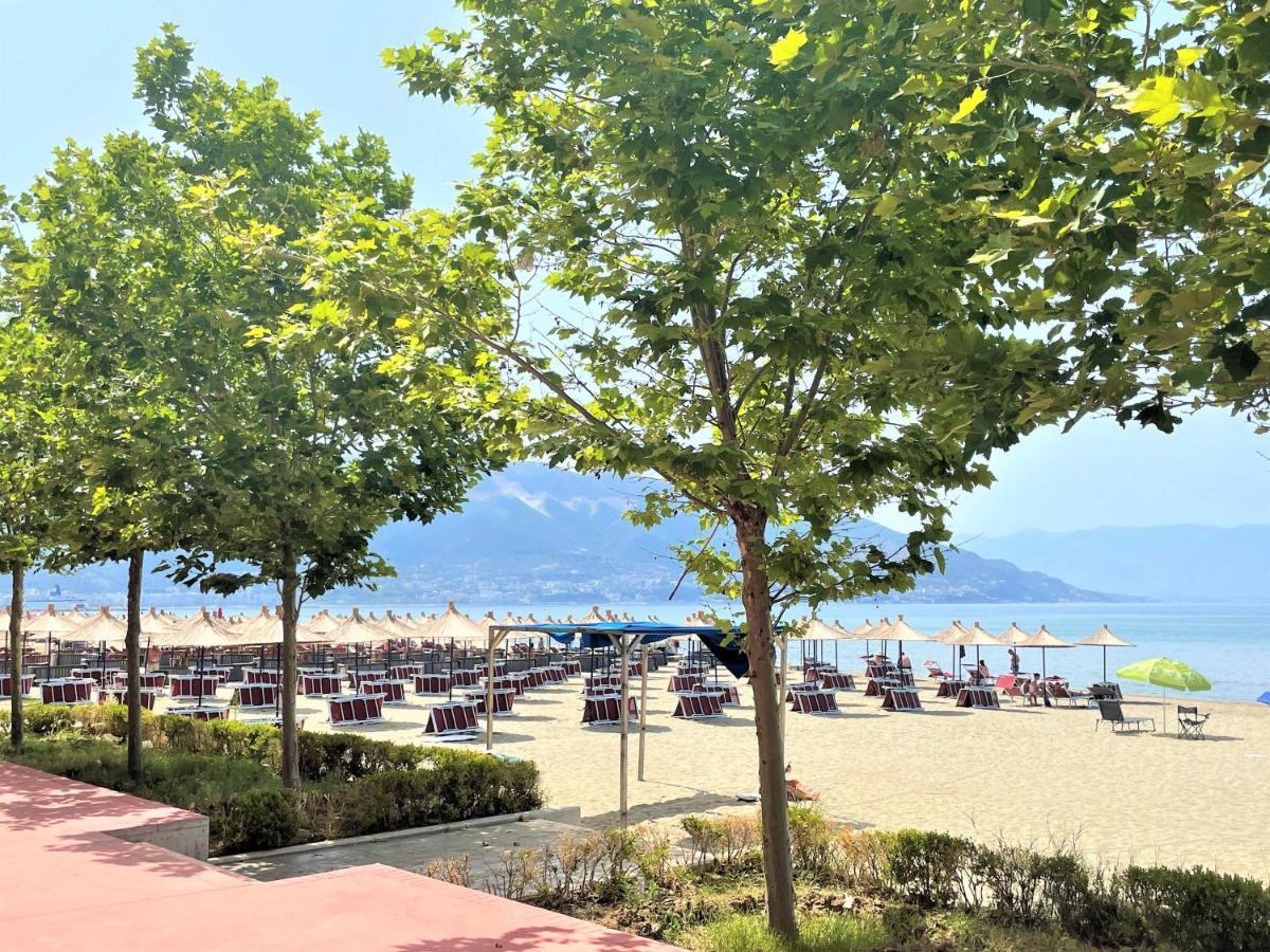 Sky & Sea Viewing Apartment Vlorë Exterior foto