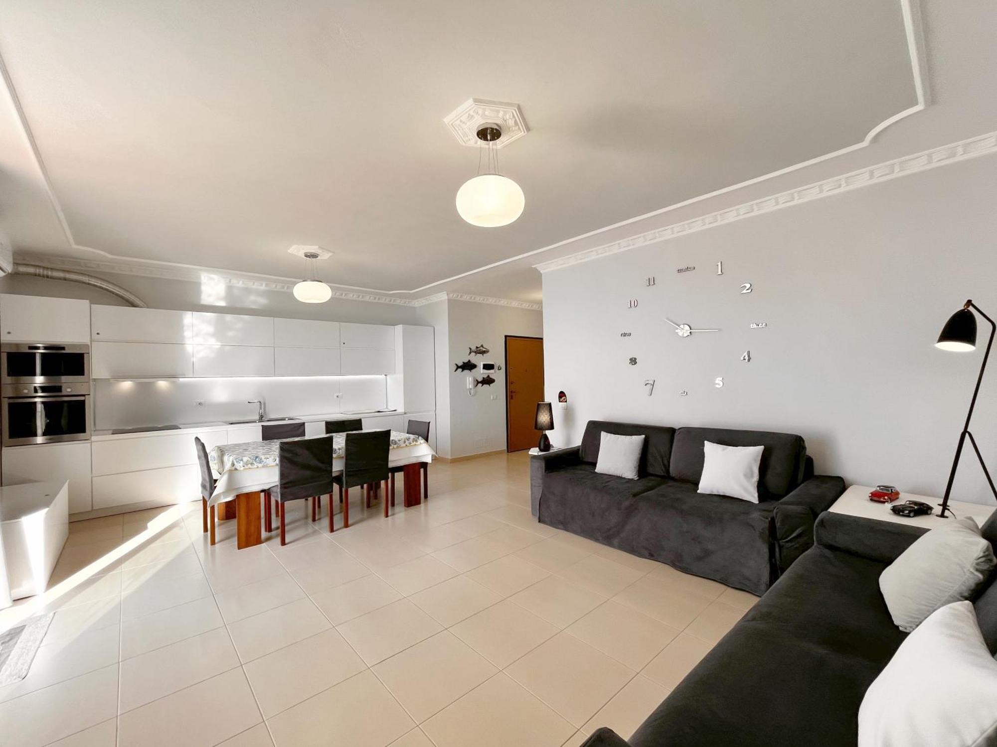 Sky & Sea Viewing Apartment Vlorë Exterior foto